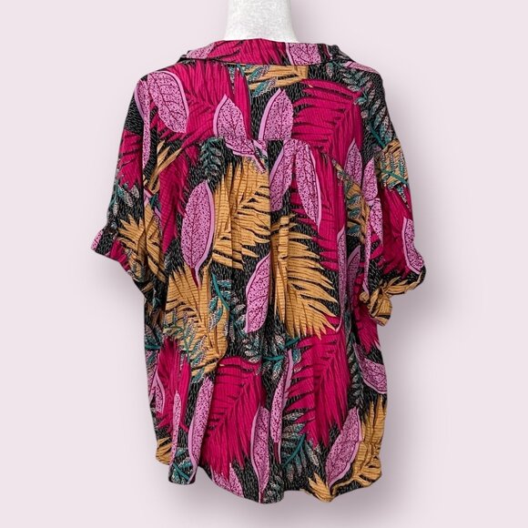 Jane and Delancey Pink and Gold Leaf Print 2-piece outfit - Picture 3 of 10